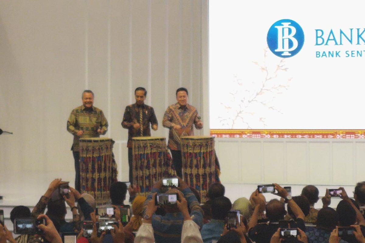 Presiden Jokowi sarankan UMKM tidak masuk ke produk massal