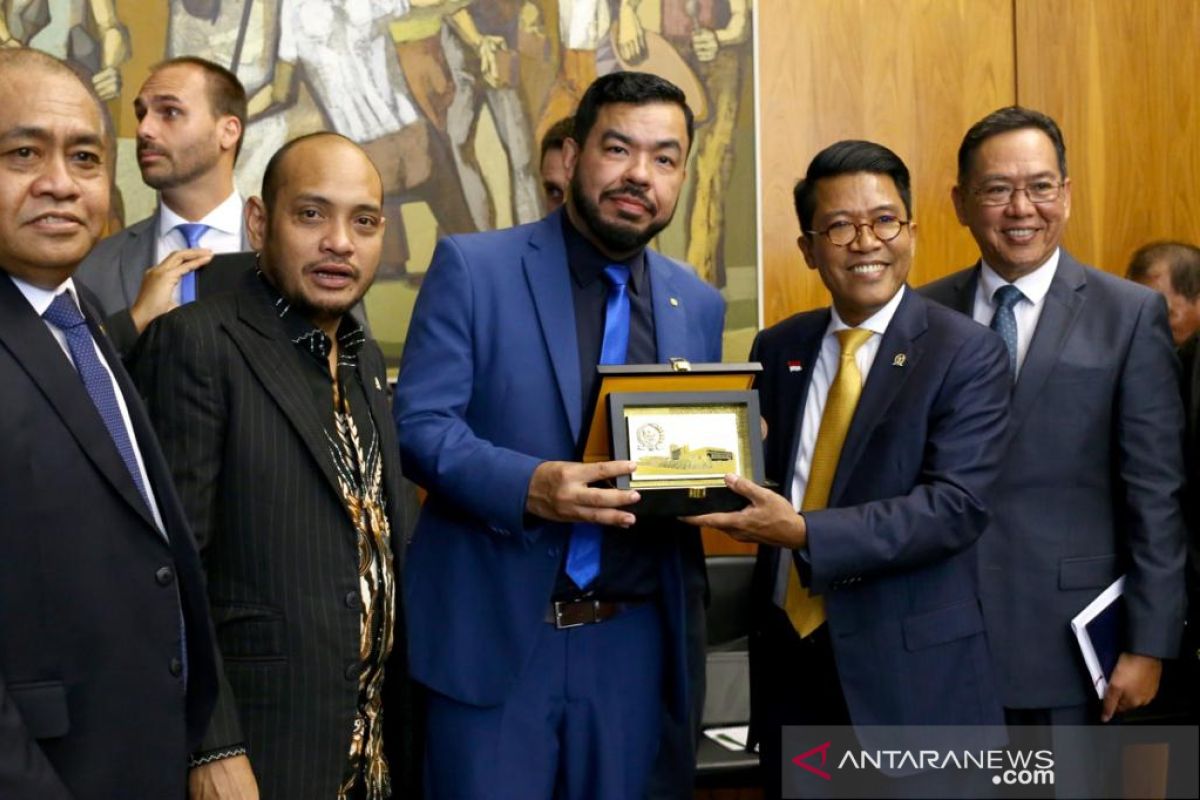 Delegasi GKSB DPR  kunjungi Kadin Brazil