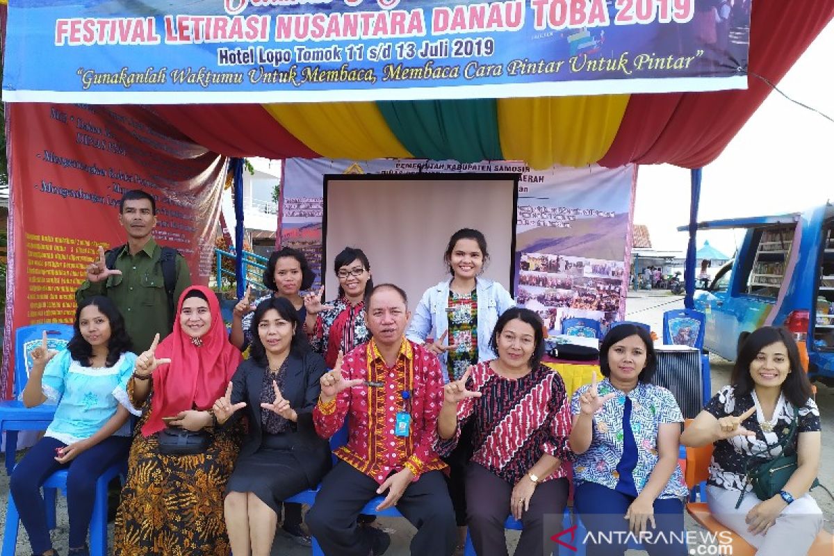 Samosir menuju kabupaten literasi