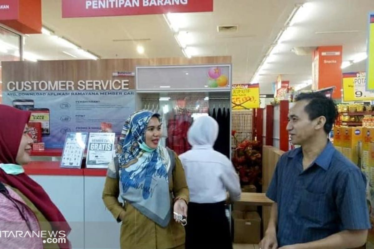 Ritel di Kota Tangerang diajak kurangi penggunaan kantong plastik