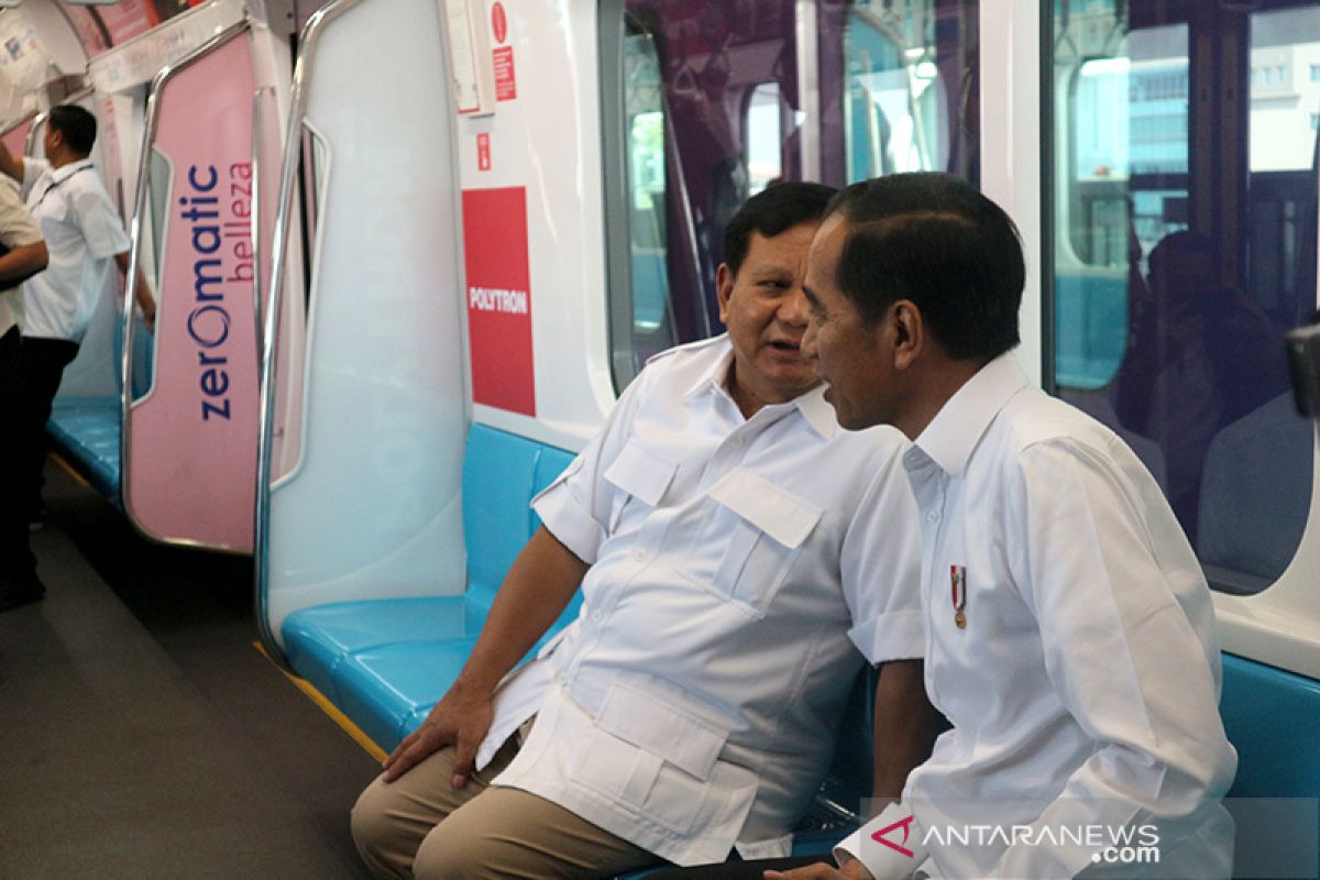 Pertemuan Jokowi-Prabowo di MRT dinilai bawa dampak  positif