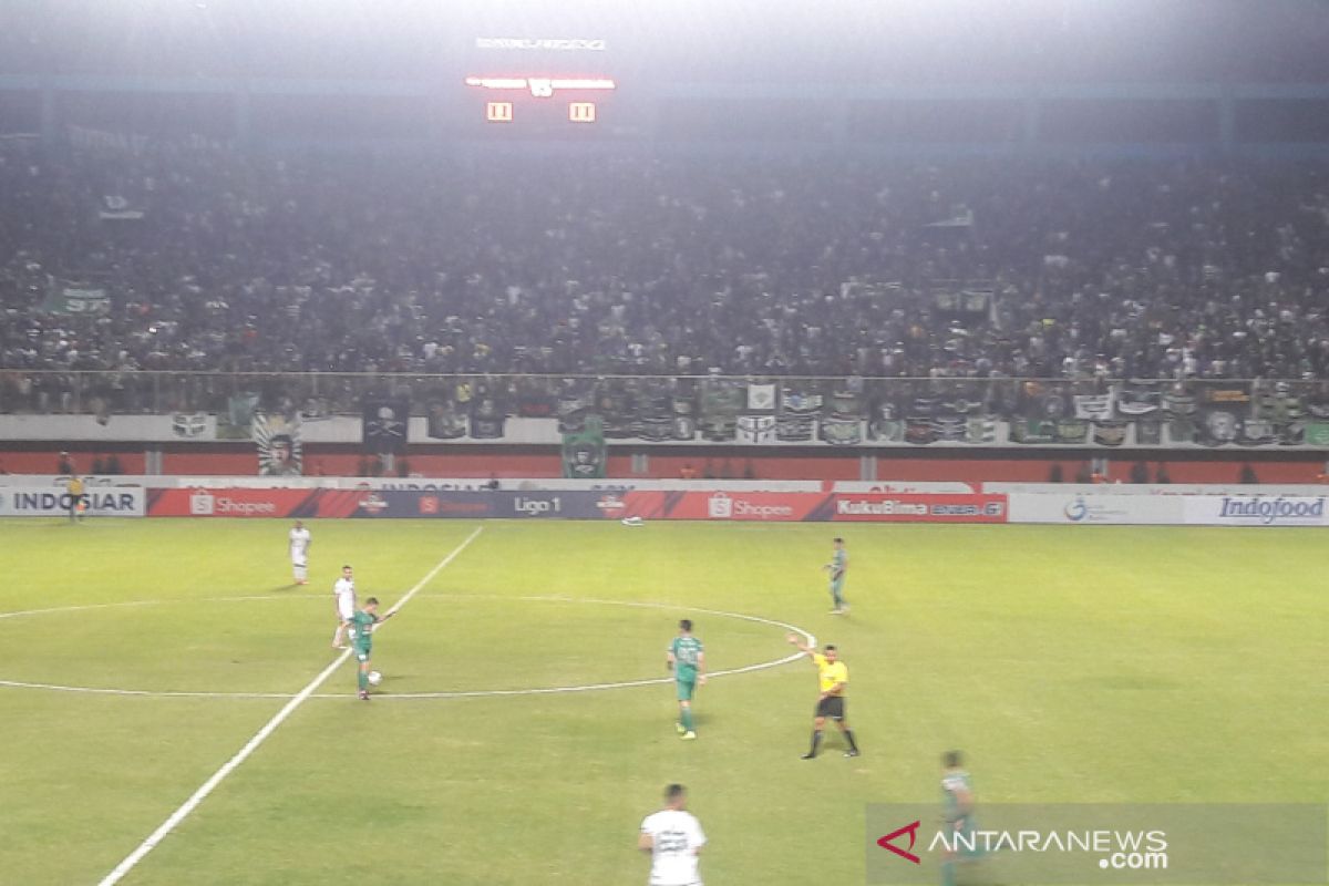 Meski didukung Bonek, Persebaya ditekuk PSS 1-2