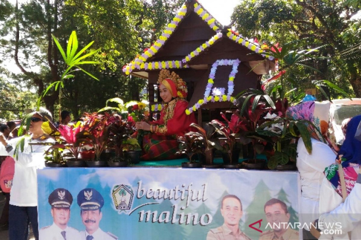 Mahasiswa 12 negara ikut parade bunga Beautiful Malino