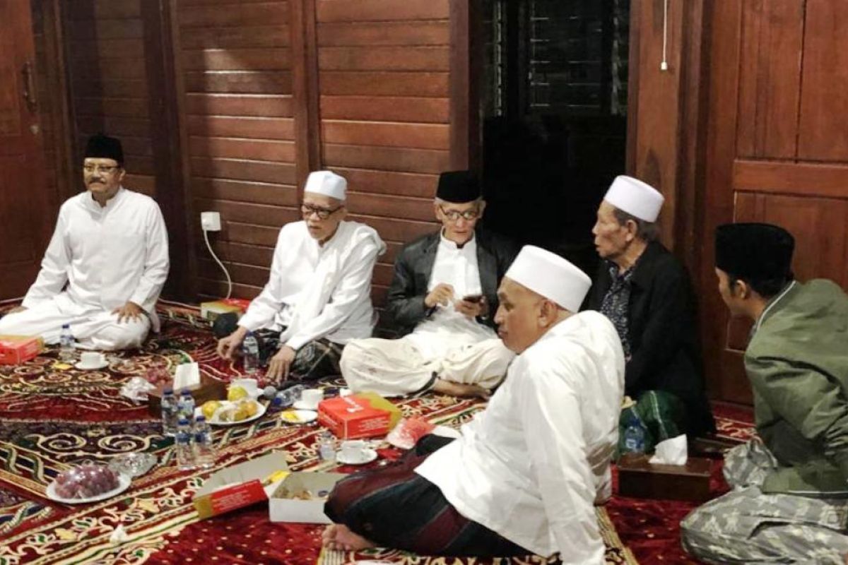 Ketua PBNU berharap pertemuan Jokowi dan Prabawo membuat masyarakat rukun