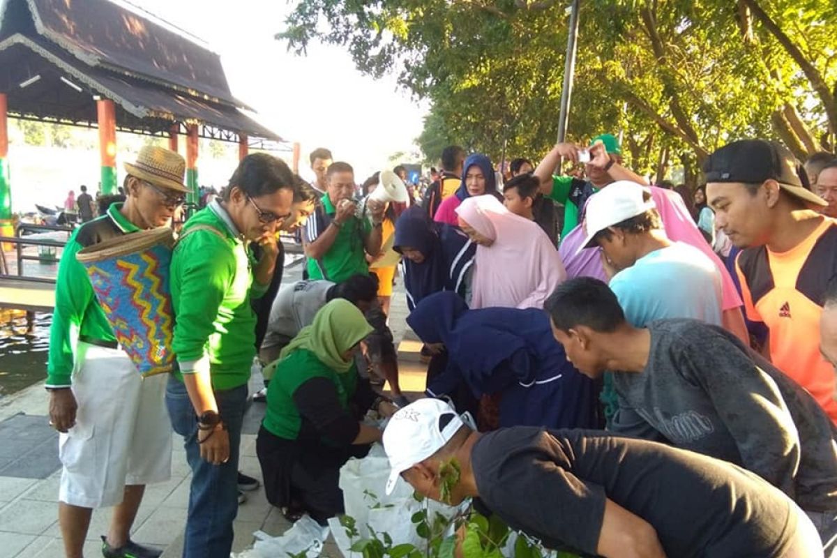 FKH kembali bagi seribu pohon penghijauan secara gratis