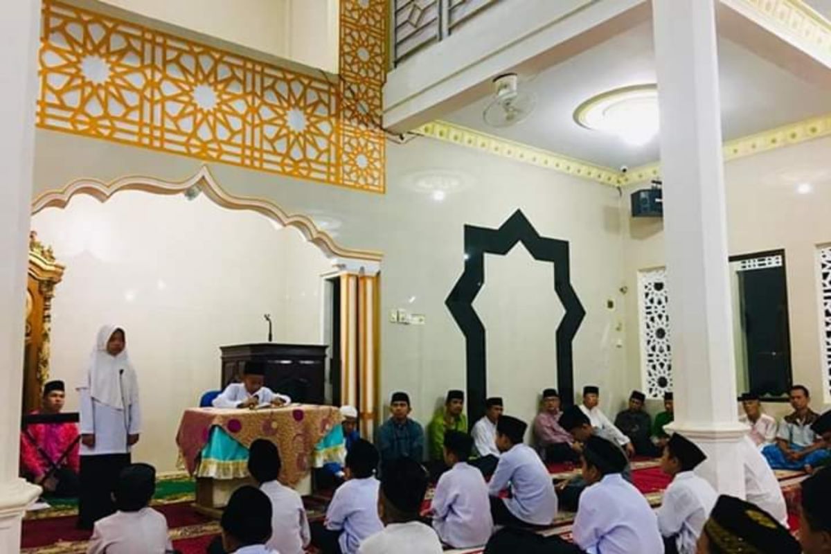 Tim Provinsi Nilai Didikan subuh masjid Iqrar kelurahan IX Korong, Kota Solok