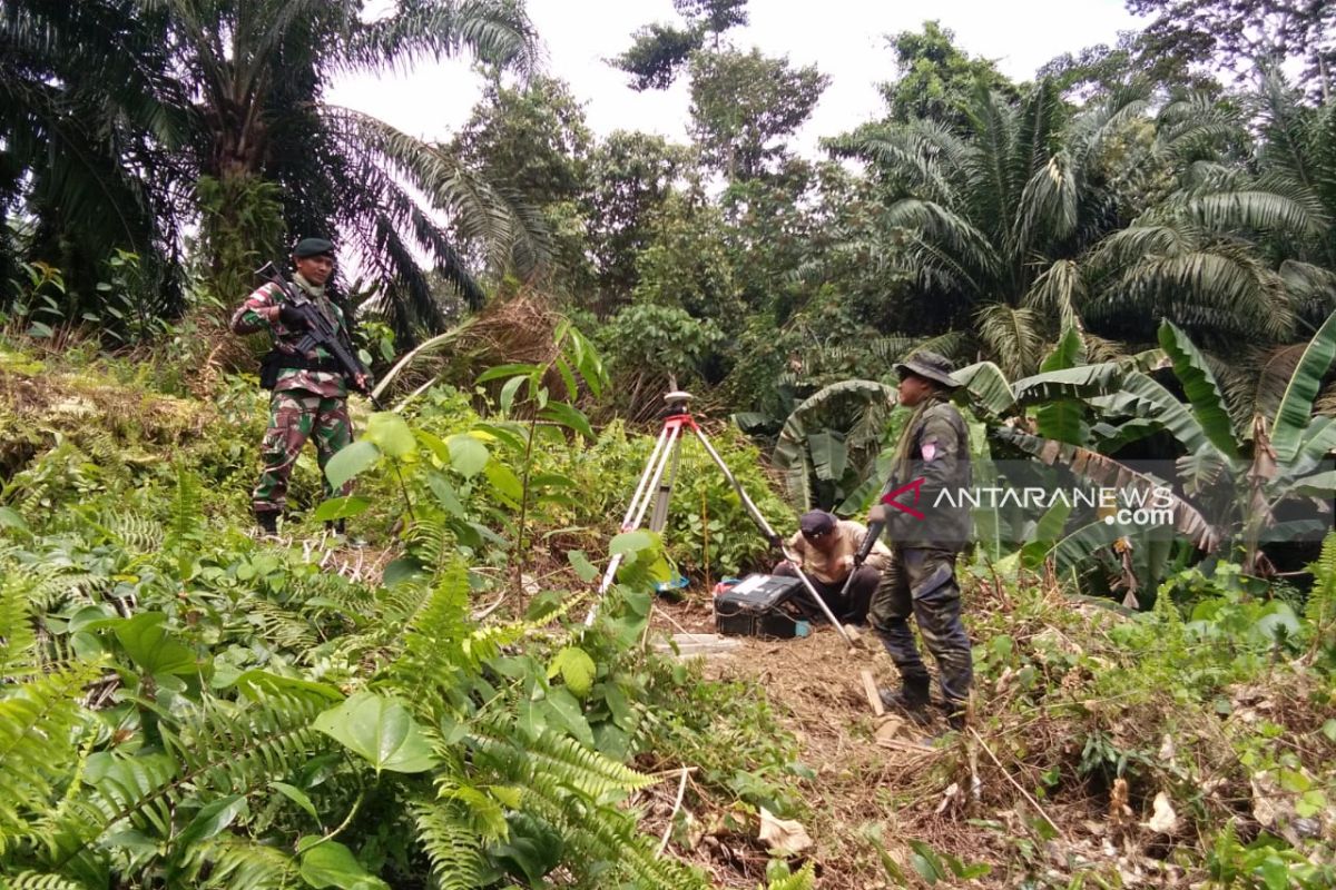 Polemik bertahun-tahun, batas negara Indonesia-Malaysia diukur ulang