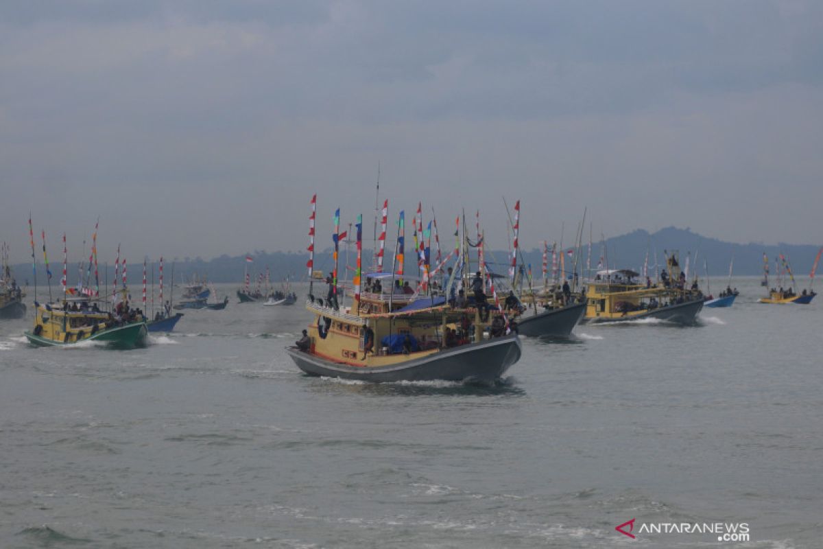 BMKG keluarkan peringatan dini gelombang tinggi di laut Jawa