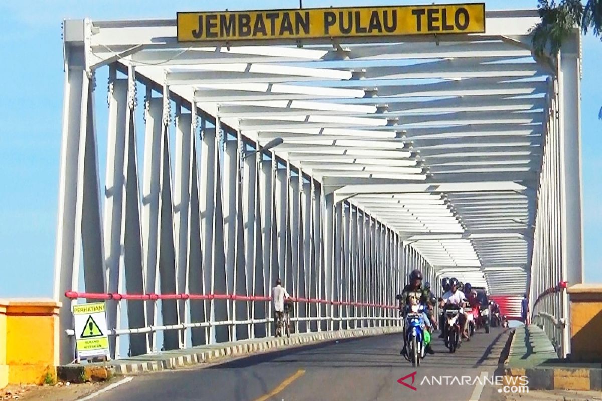 Jembatan Pulau Telo Kapuas mulai diberlakukan buka tutup satu jalur