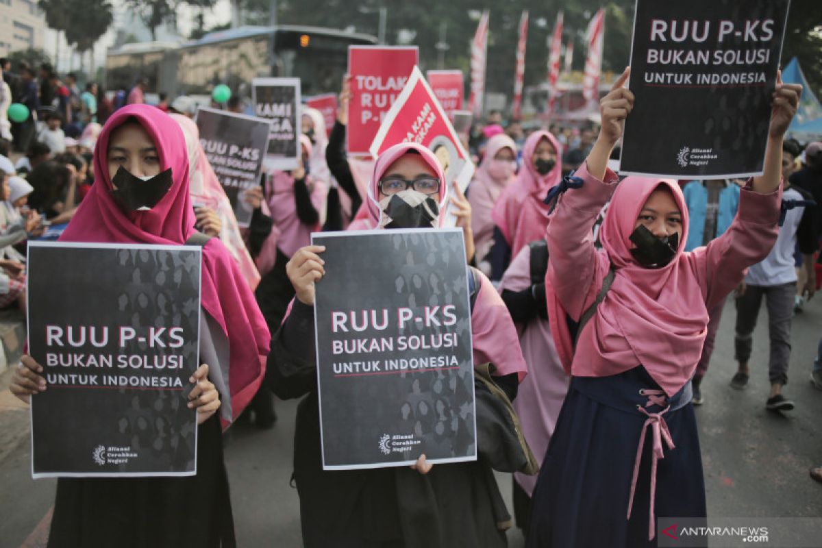 Mendikbud Makarim  sarankan pria terlibat cegah budaya buruk remehkan perempuan