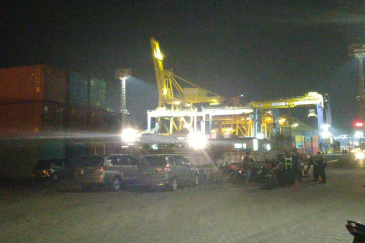 Container crane roboh tak ganggu aktivitas Pelabuhan Semarang