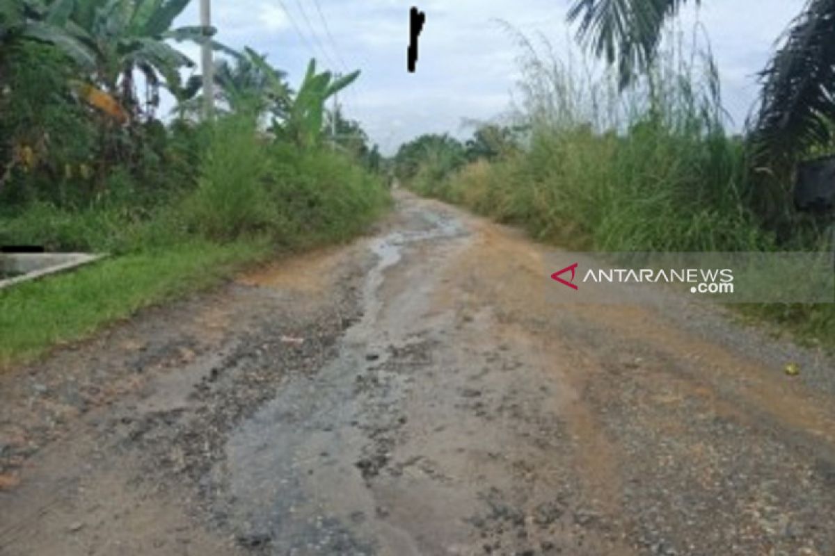 Masyarakat apresiasi atas peningkatan dua kilometer jalan