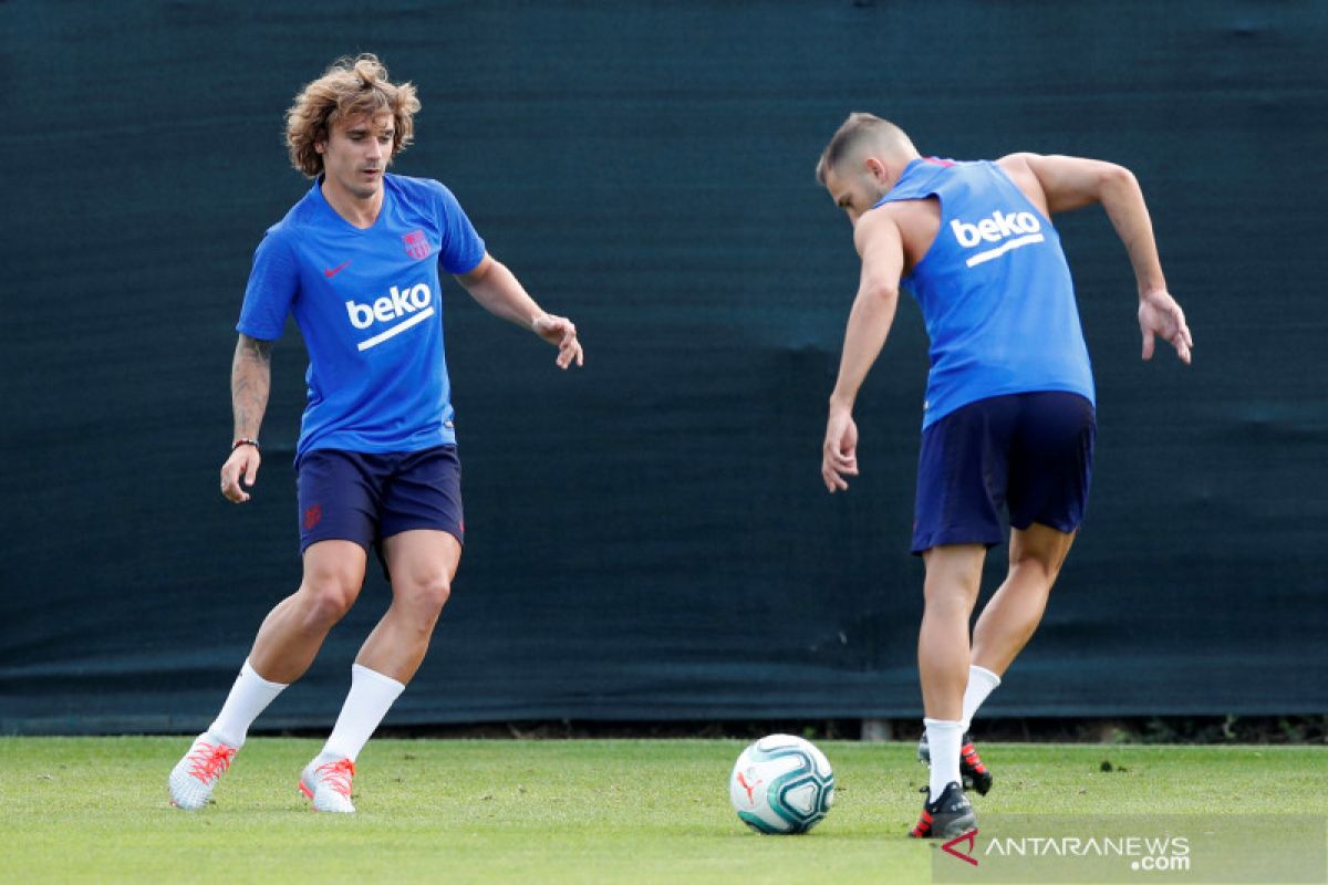 Ngutang datangkan Griezmann, Barca diragukan bisa boyong Neymar