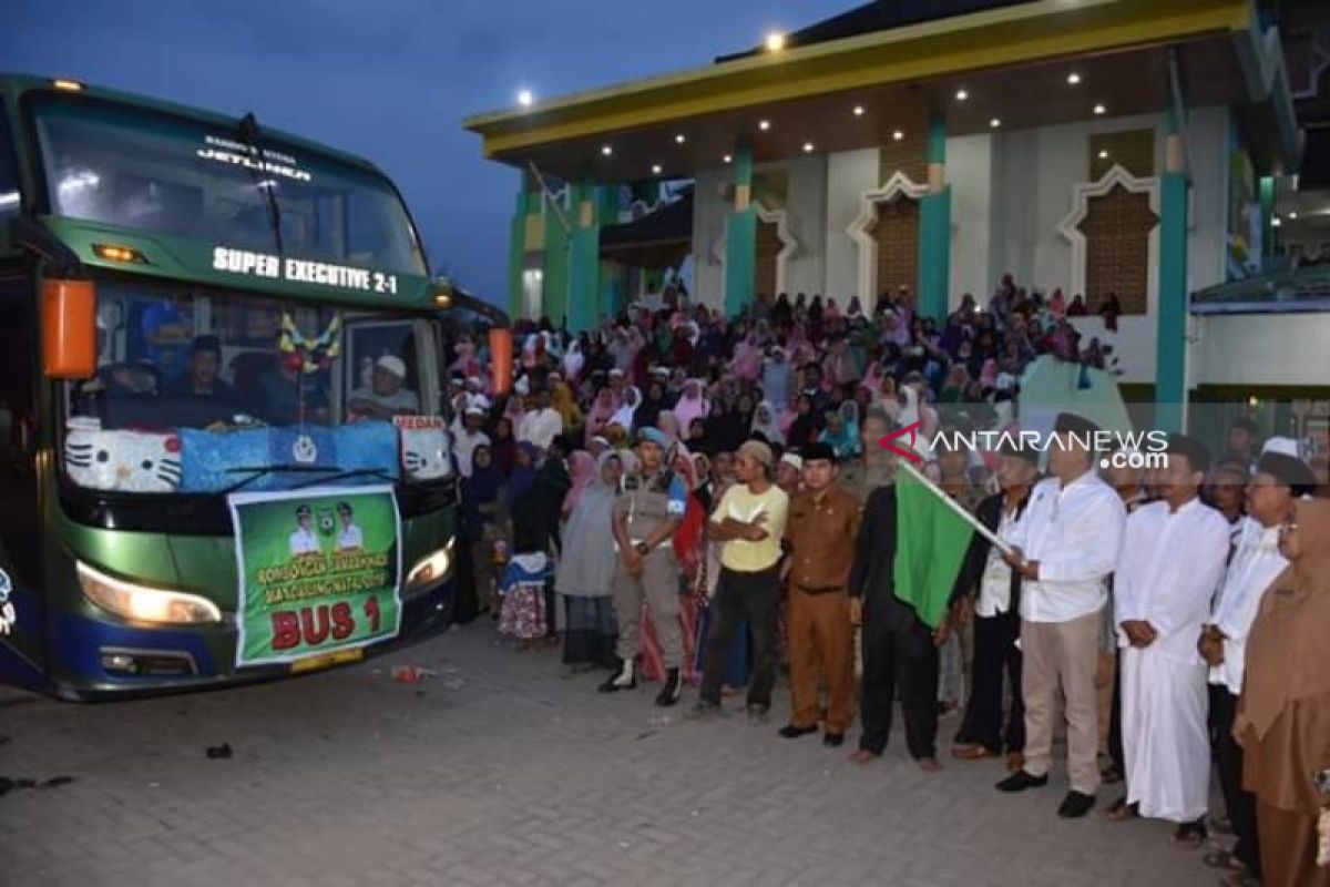 Wakil Bupati lepas 386 calon jamaah haji asal Madina