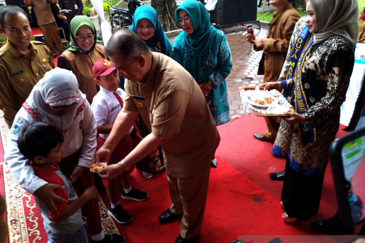 121 makanan olahan jadi andalan Sumbar tingkatkan konsumsi ikan