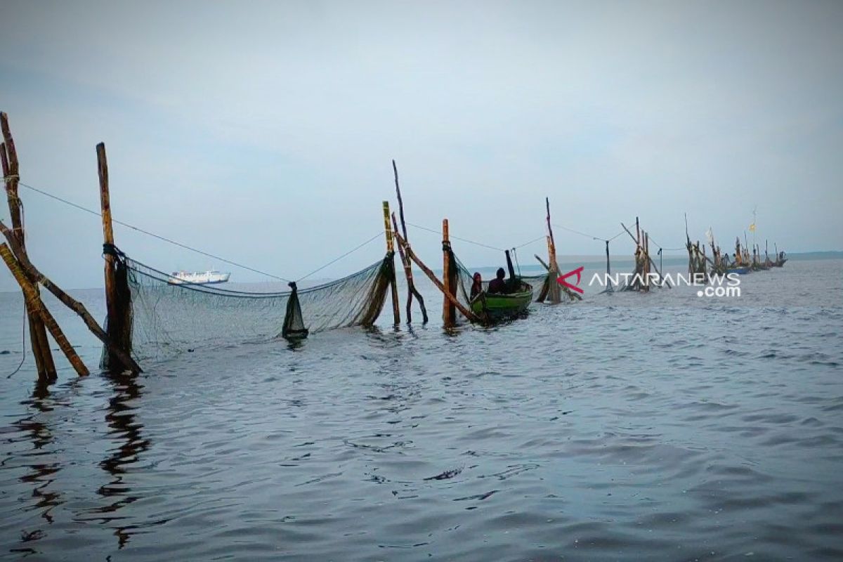 Nelayan Kotim tidak bisa melaut akibat gelombang tinggi