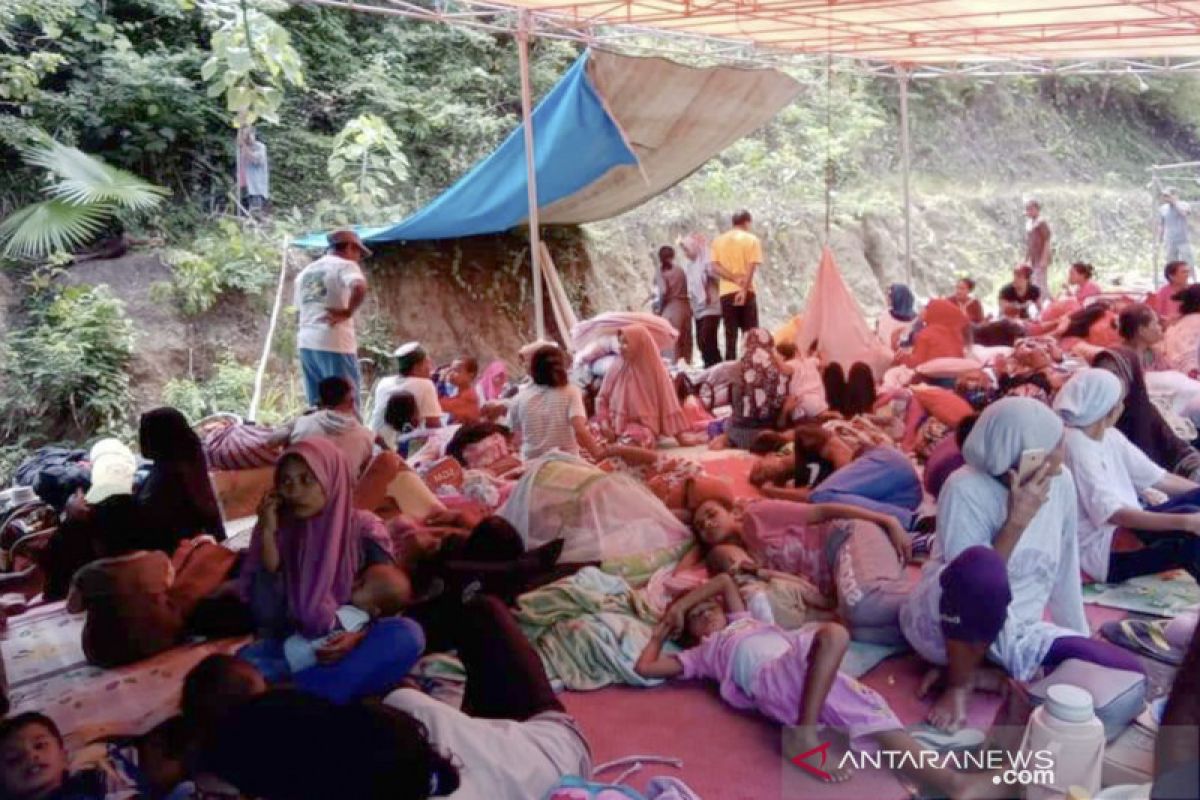 Pemkab Halsel butuh tenda untuk korban gempa