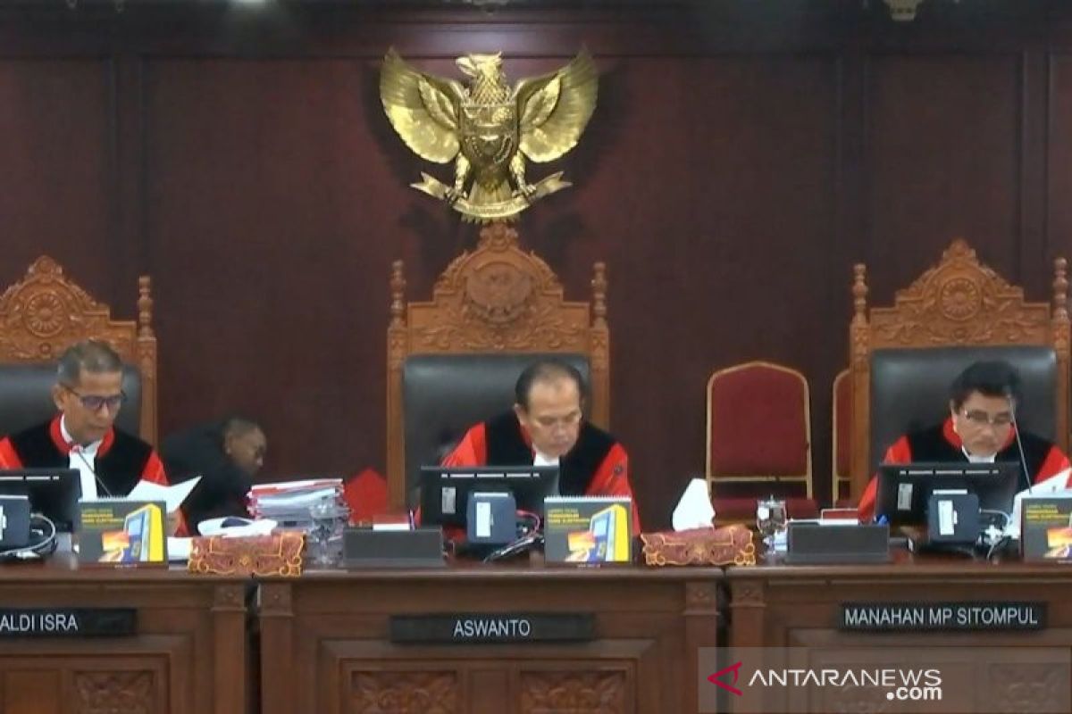 Sidang Pileg, KPU jawab dalil pemohon PHPU Legislatif Jawa Barat