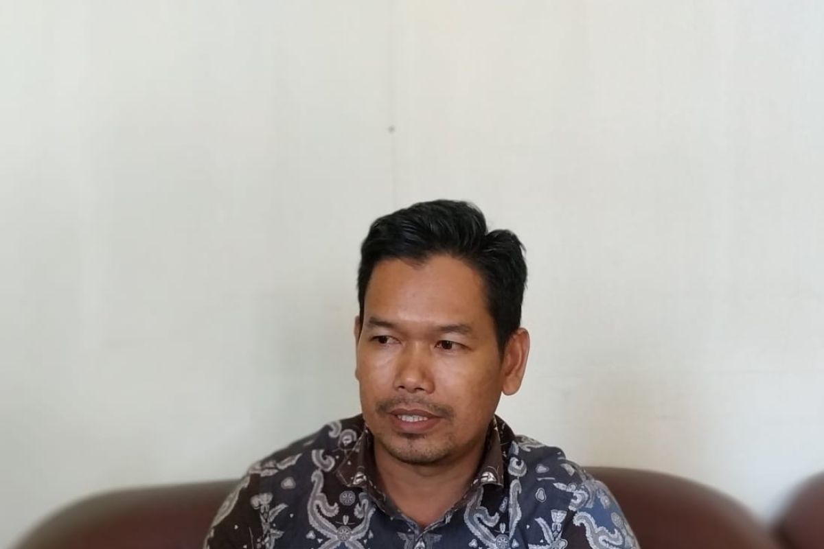 KPU Kapuas Hulu tunggu payung hukum penundaan pilkada