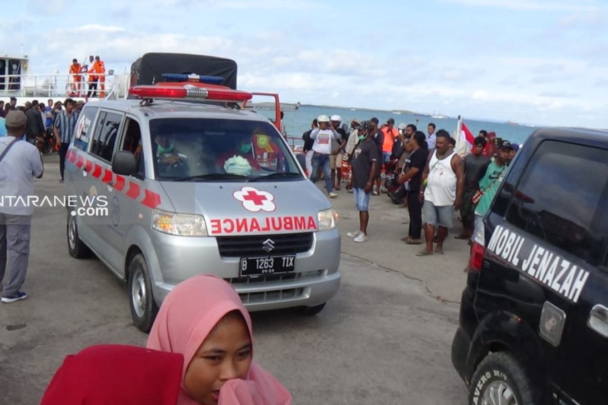 Empat jenazah korban kapal tenggelam Raja Ampat dievakuasi ke Sorong