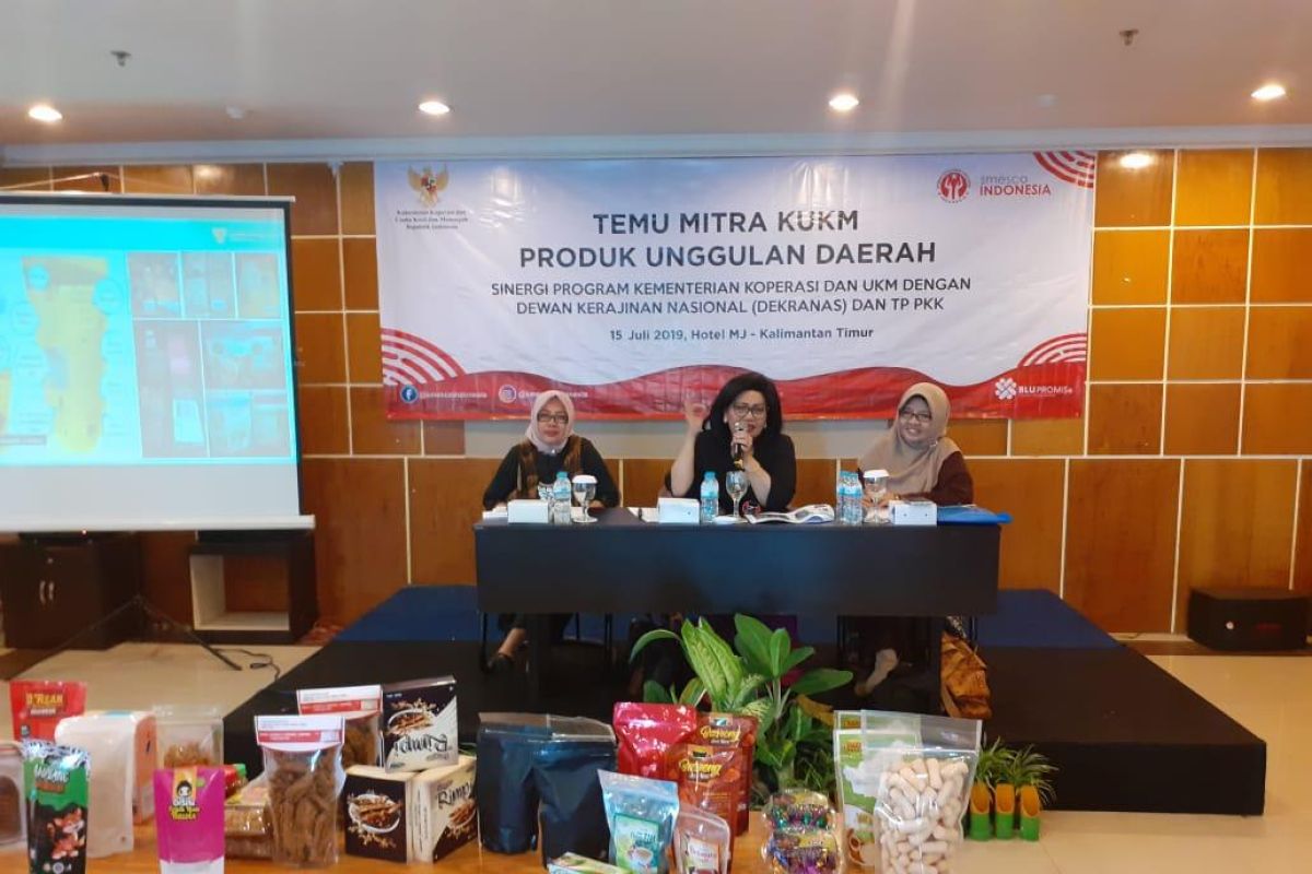 Emilia Suhaimi kenalkan Smesco Indonesia kepada KUKM Kaltim