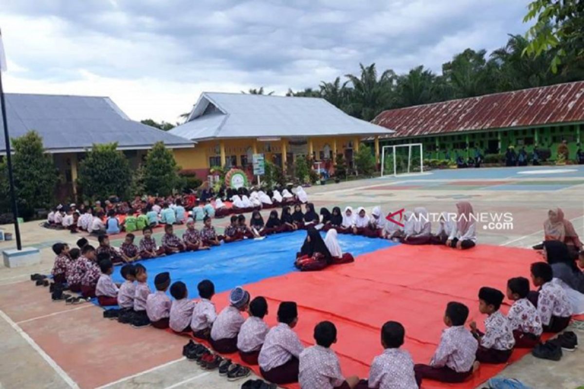 MOS di Mukomuko dipastikan tidak ada ploncoan