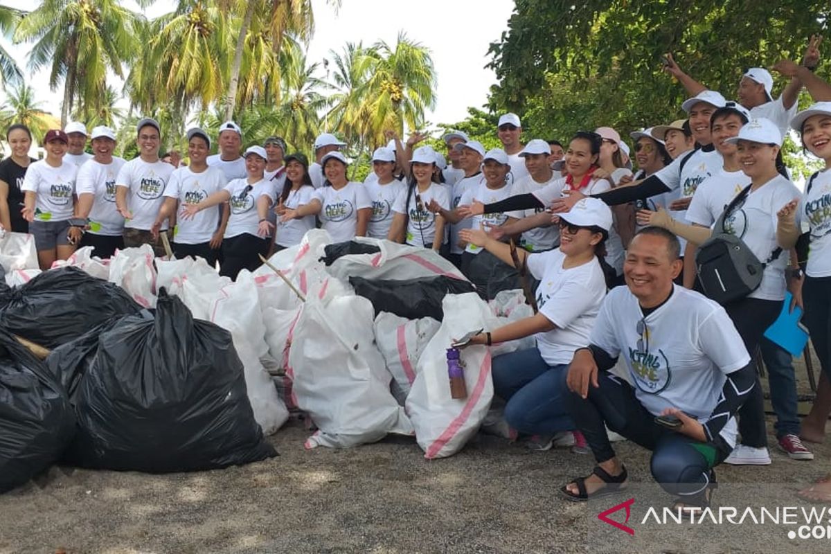 "Accor Group Hotels" Manado ajak masyarakat mengurangi penggunaan plastik