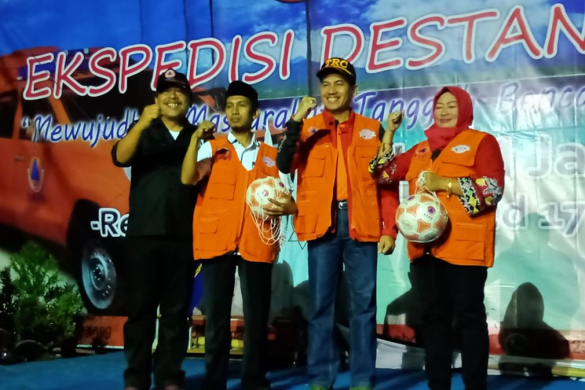 Tim ekspedisi destana BNPB menyisir pantai selatan Blitar