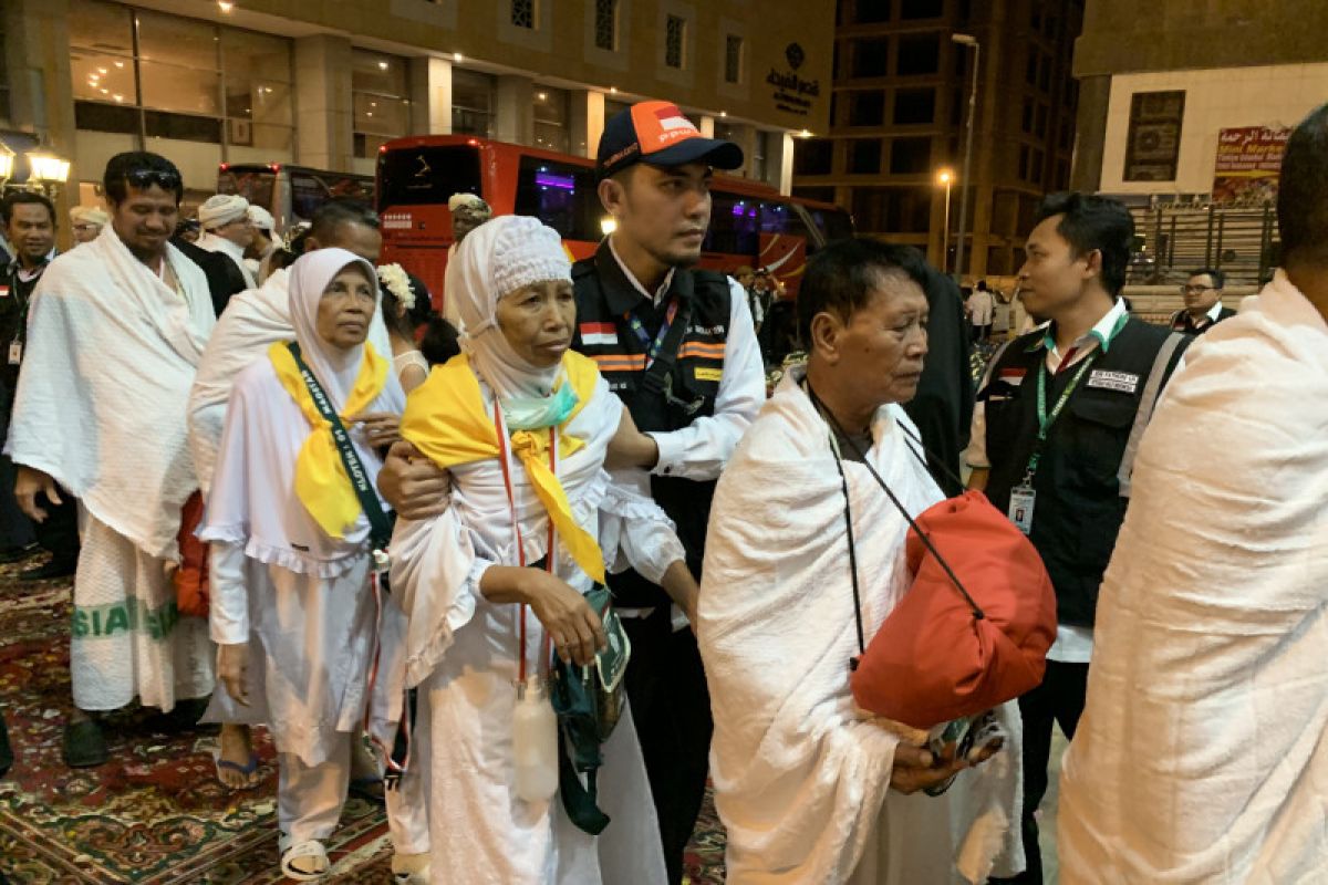 Over 67,000 Indonesian hajj pilgrims arrive in Mecca