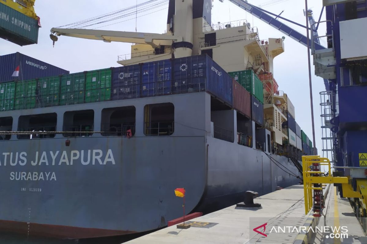 Pelayaran Meratus sandar perdana di Kuala Tanjung