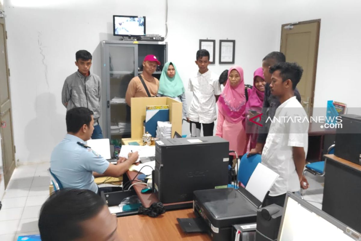 Nunukan immigration foils departure of illegal workers to Malaysia