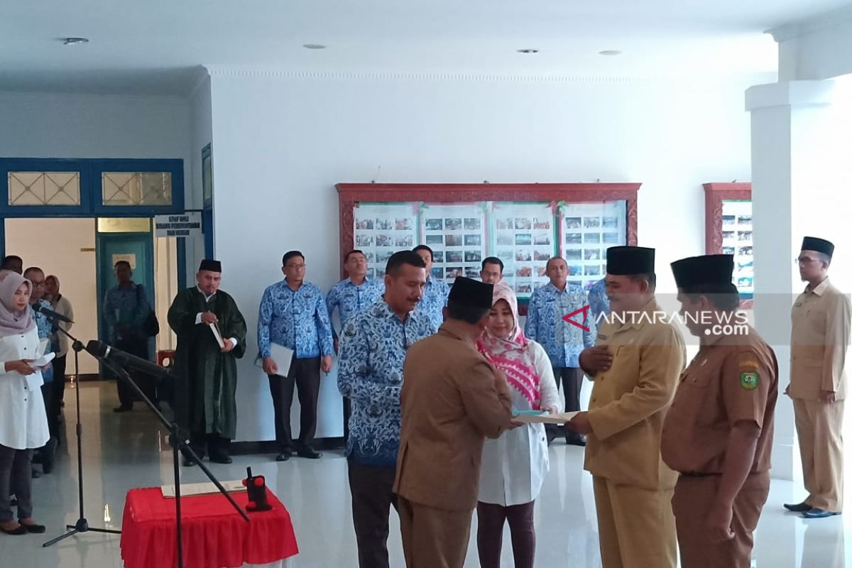 Lagi, pejabat eselon III dan IV di lingkungan Pemkab Madina dilantik