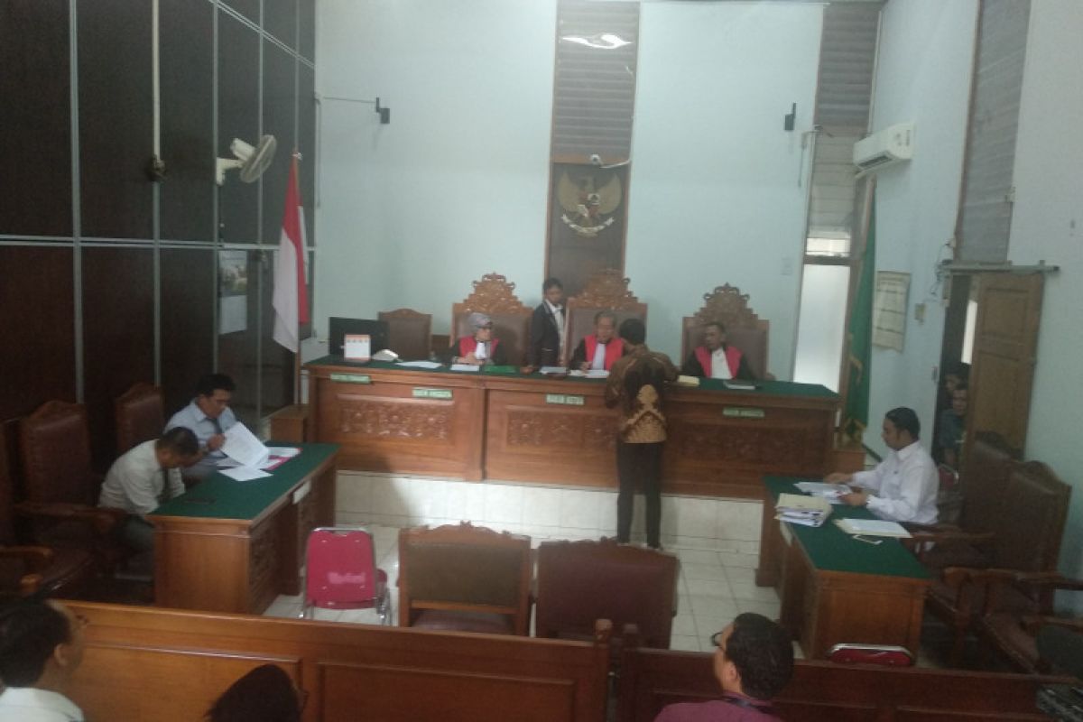 Sidang gugatan caleg Gerindra ditunda karena pemohon intervensi