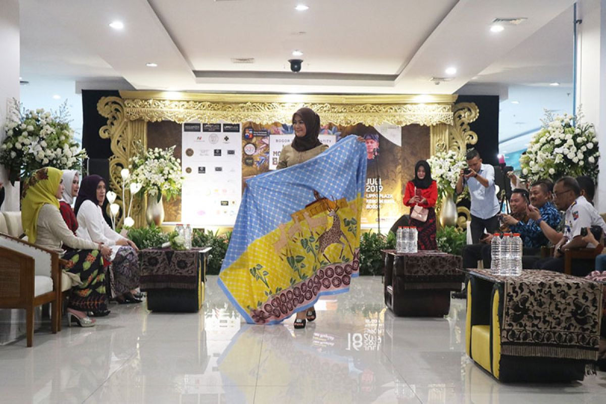Disparbud gelar Lomba Desain Motif Batik Bogor