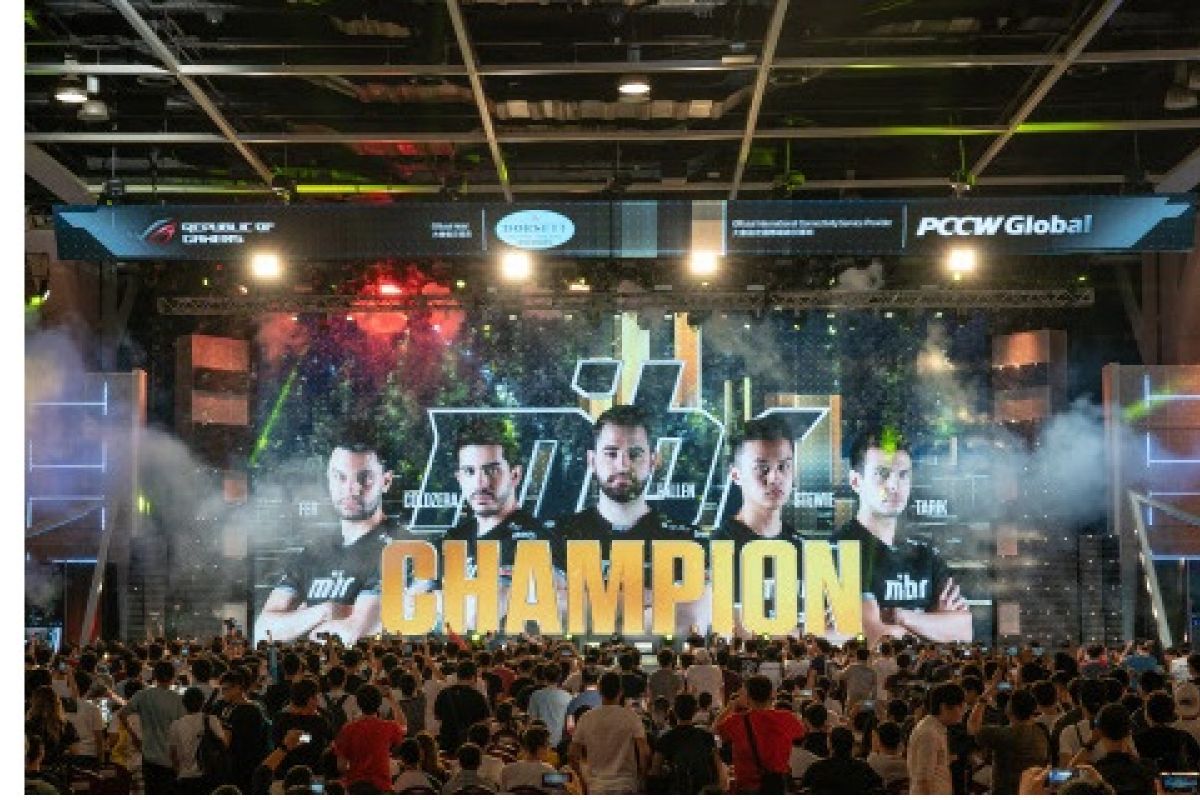 Immerse yourself in an e-sports extravaganza at the e-Sports & Music Festival in Hong Kong