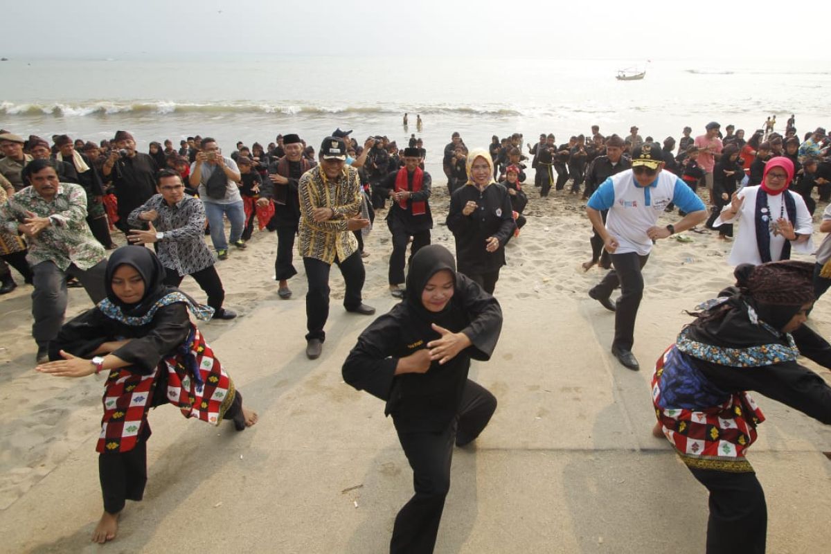 200 pesilat siap berkompetisi di Pantai Anyer