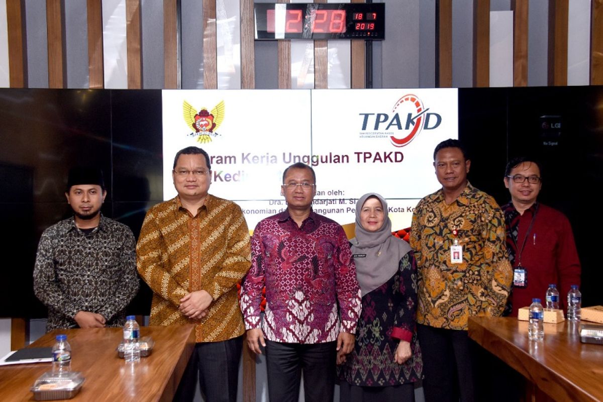 TPKAD Kediri jadi finalis TPAKD Award