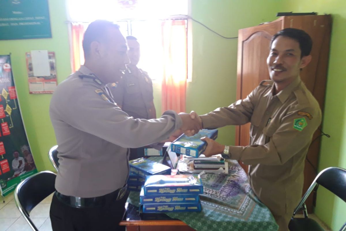 Polres Bangka Barat giatkan anjangsana tokoh agama