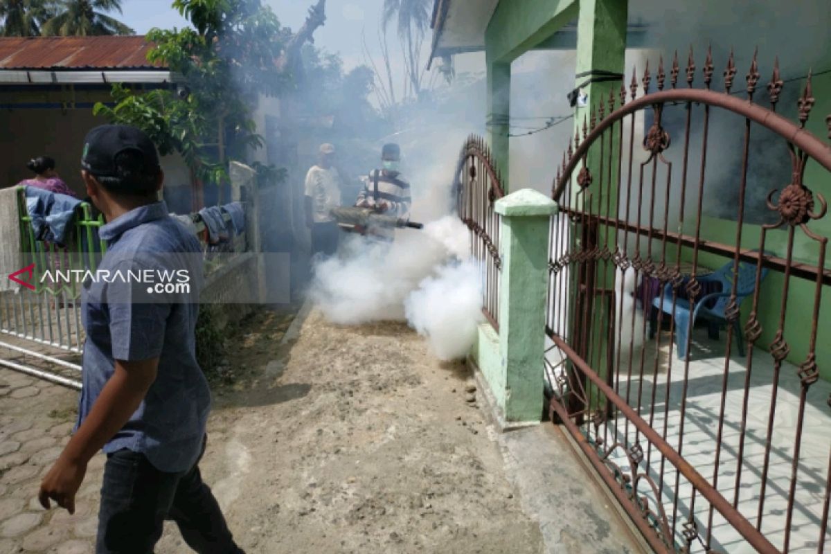 Antisipasi DBD, Dinkes Padangsidimpuan lakukan fooging