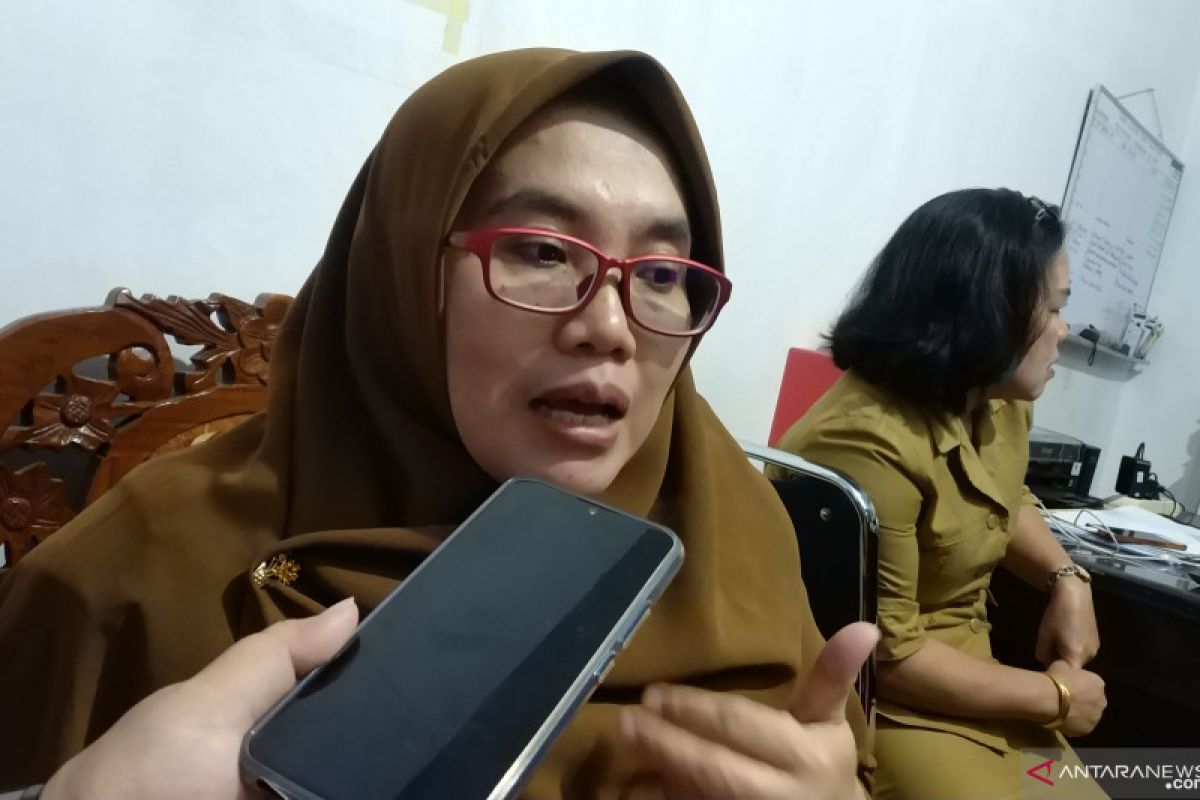 Pemprov Sulsel  tutup iklan rokok di bandara jelang HAN 2019