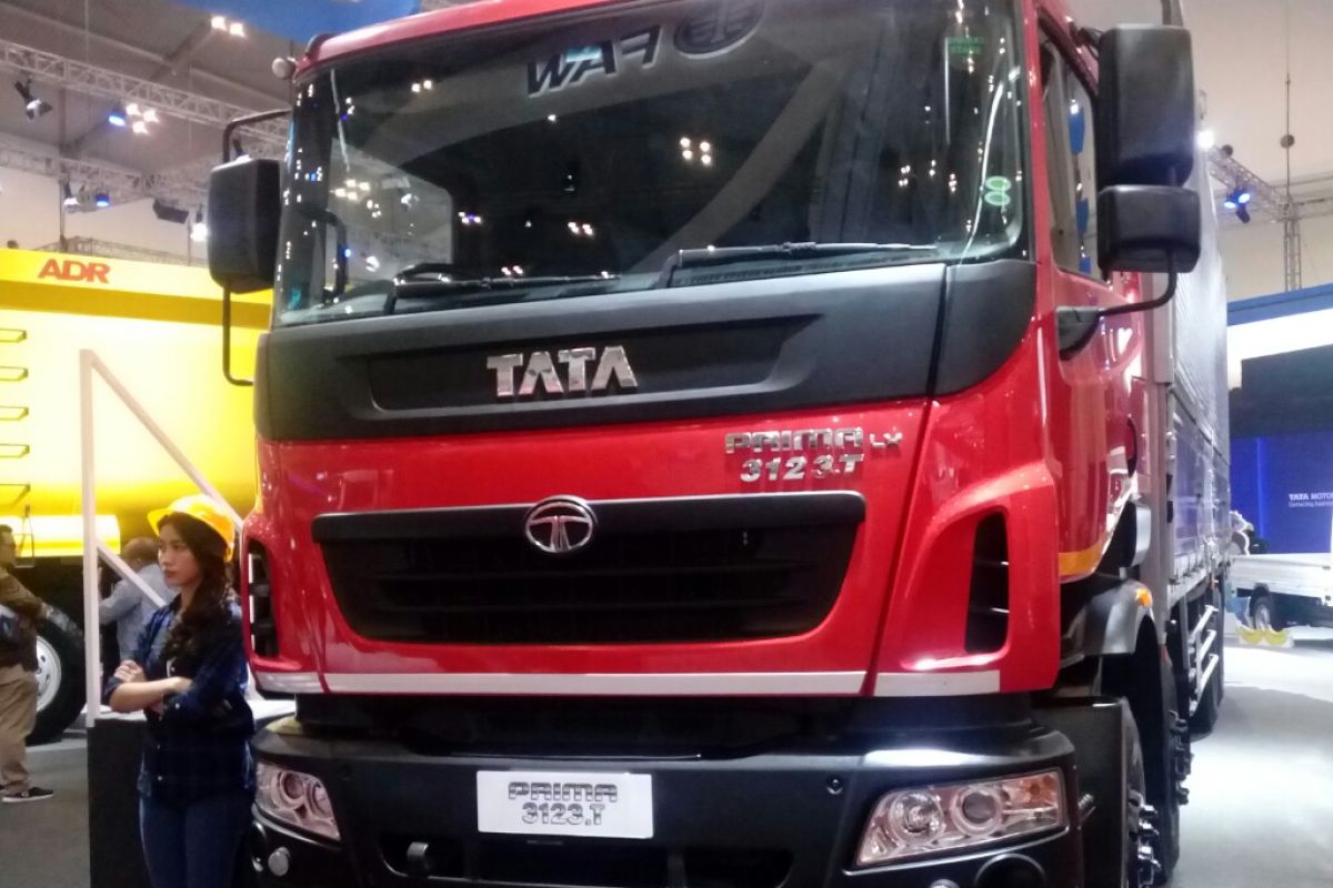 Tata Prima 3123.T 8x2, jagoan logistik baru Tata Motors