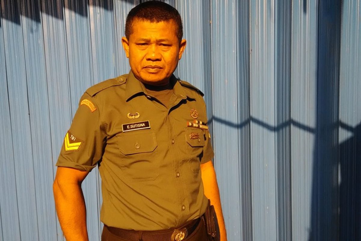 Anggota TNI dari Kodim 0603/Lebak lumpuhkan begal motor