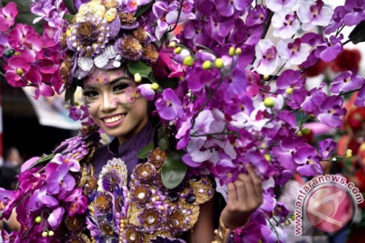 Jokowi scheduled to open Tomohon flower festival