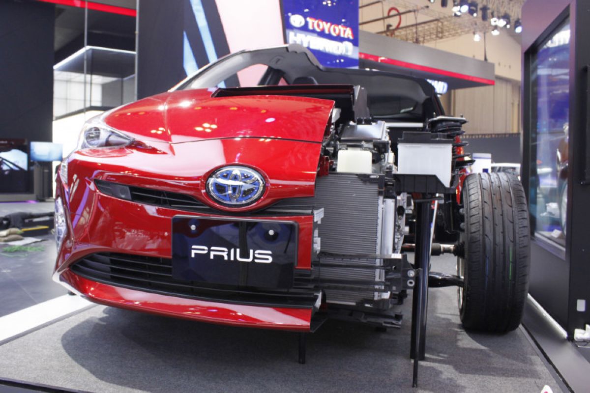 Toyota electric day rayakan sedekade hybrid, dukung program pemerintah