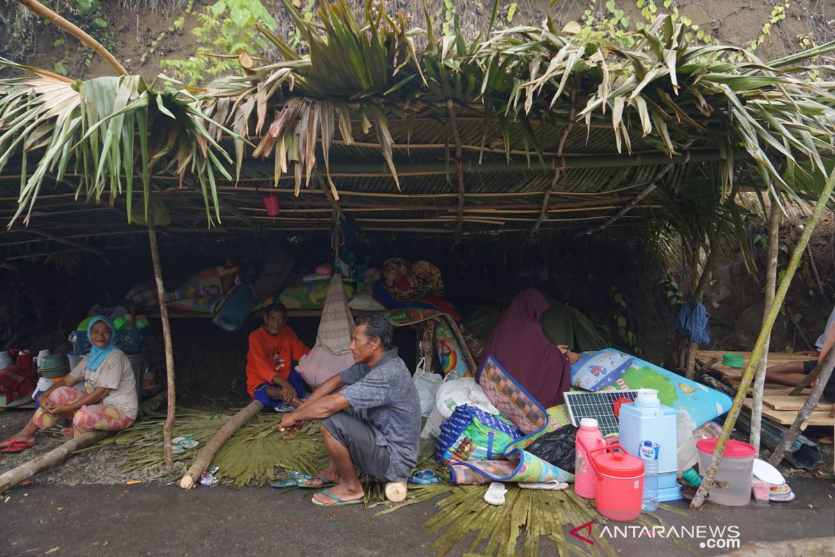 Pemerintah segera merelokasi permukiman korban gempa Halmahera Selatan