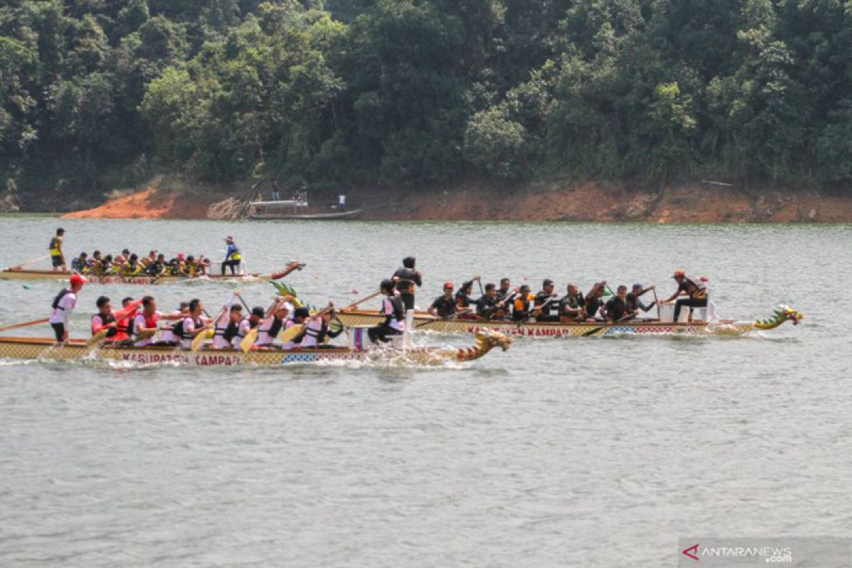 11 negara ikuti Festival Perahu Naga di Danau Rusa Kampar