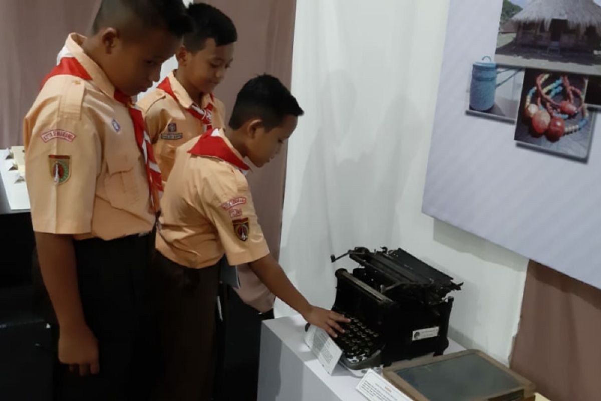 Monumen Pers pamerkan koleksi di Festival Ranggawarsita