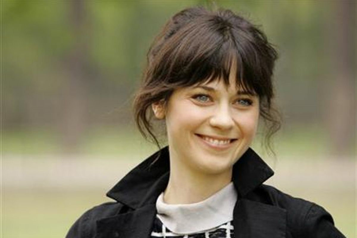 Zooey Deschanel rayakan 10 tahun film "(500) Days of Summer"