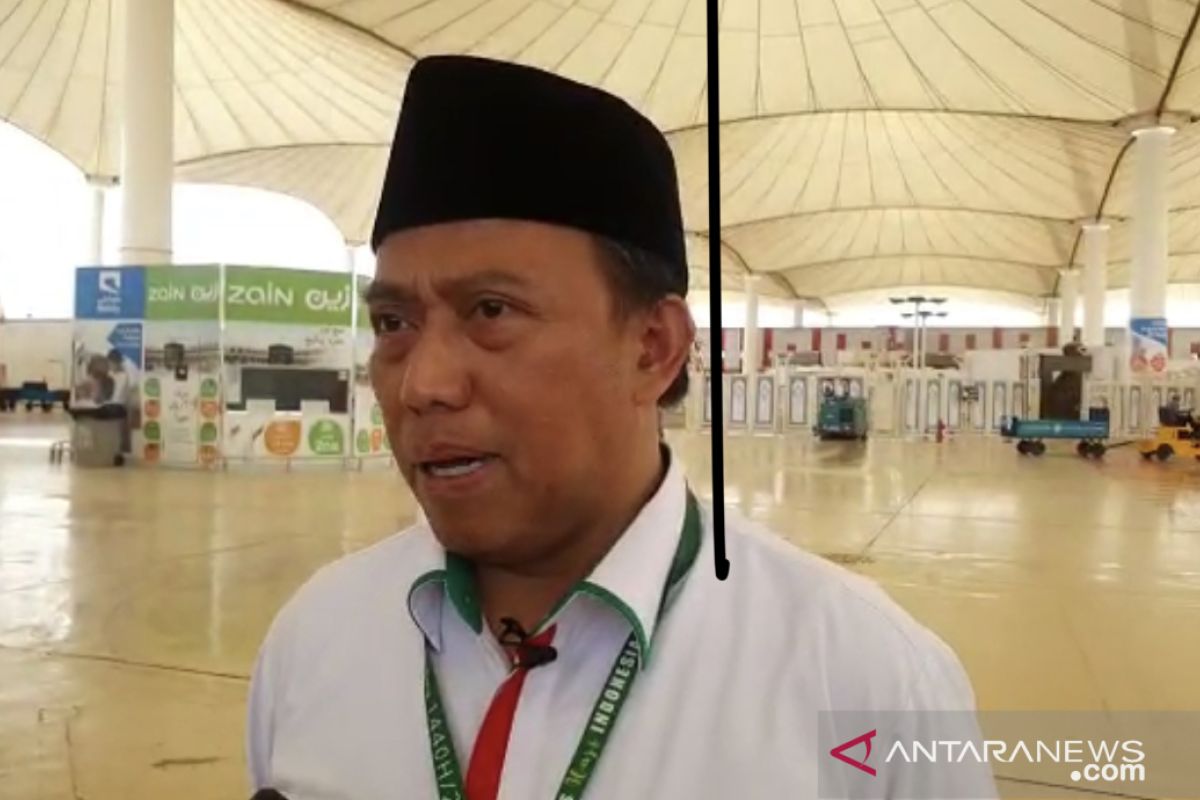 Calon haji wafat di pesawat