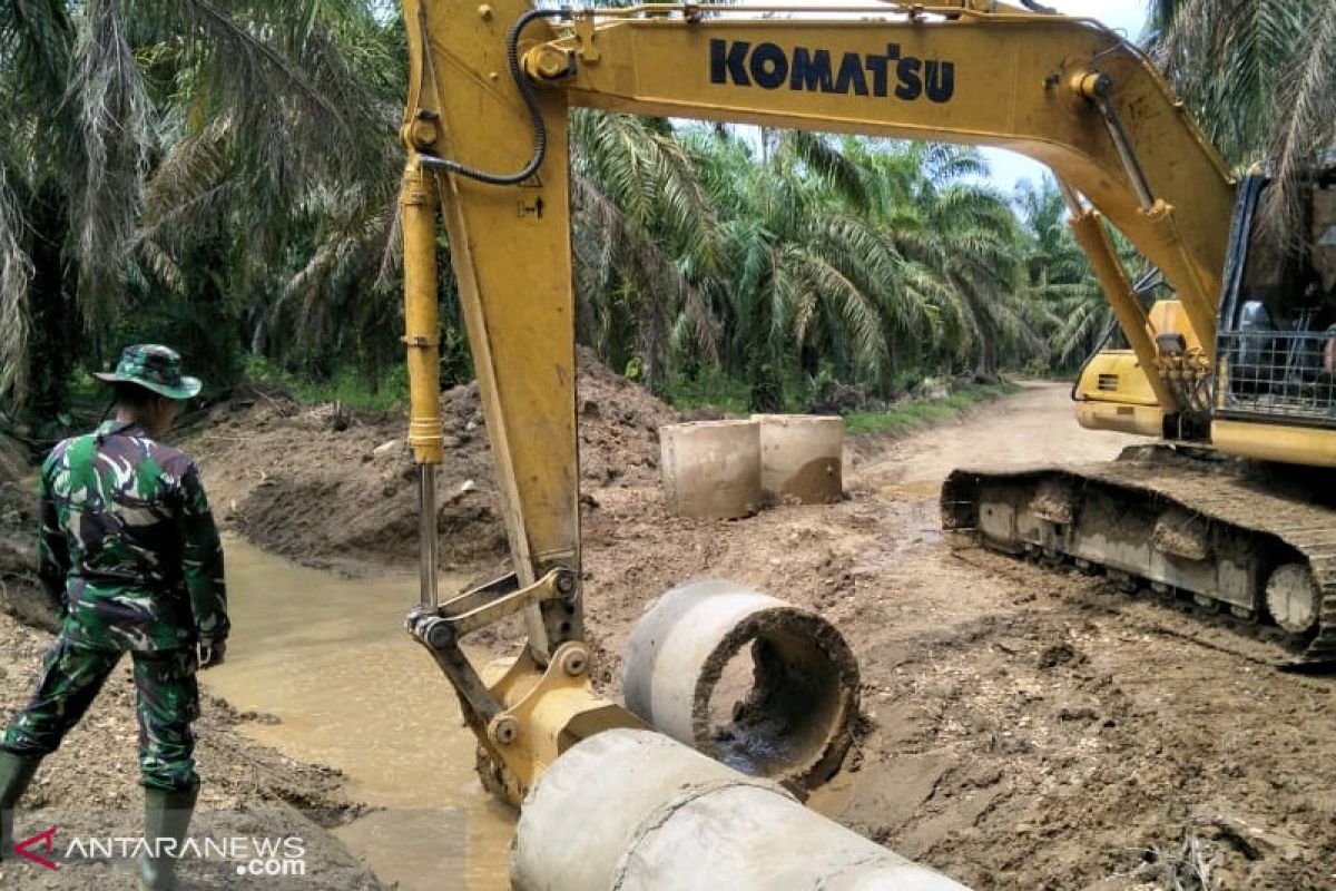 Lima gorong-gorong dipasang dilokasi TMMD